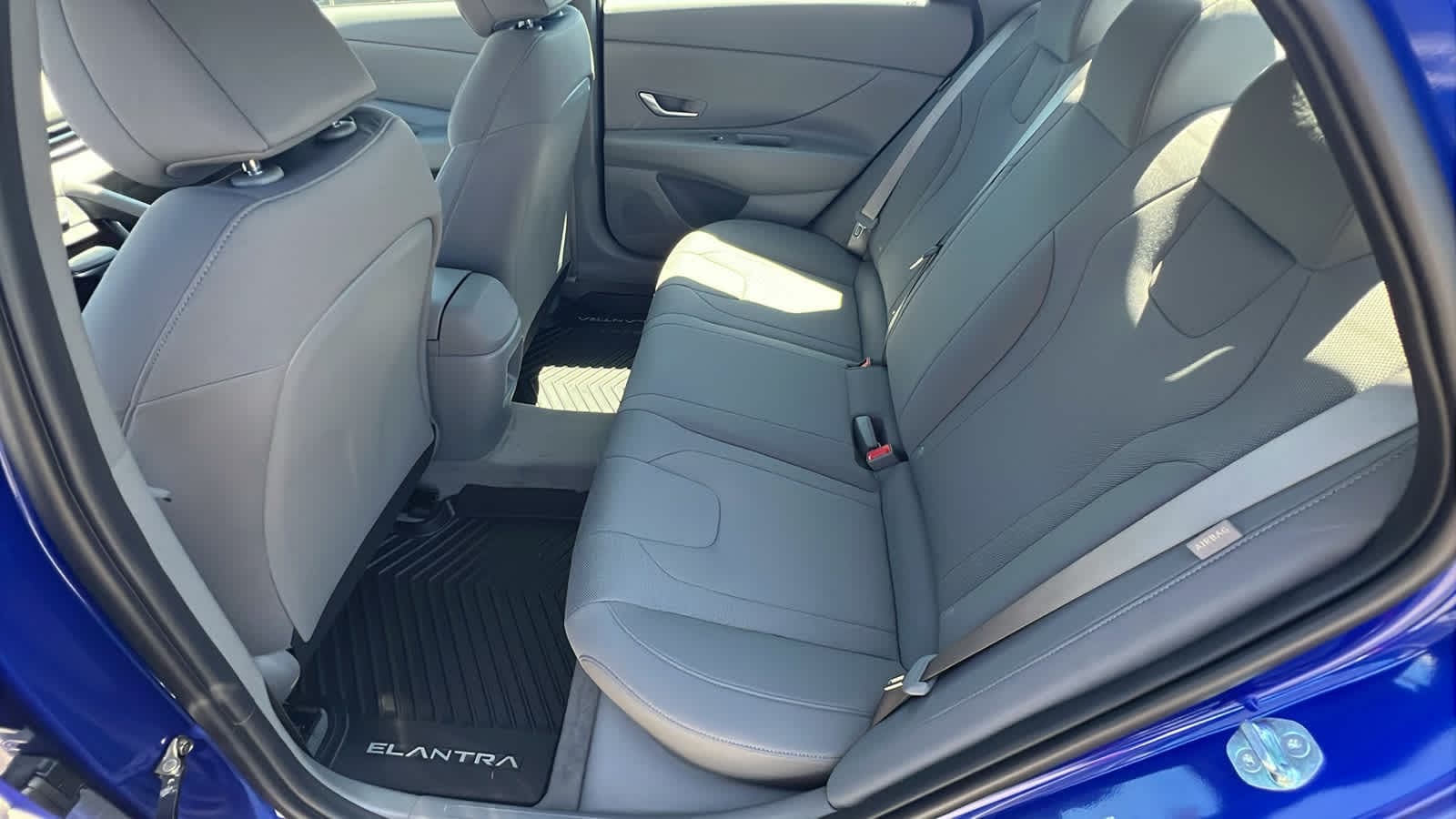 Thumbnail: 2025 Hyundai Elantra - 24