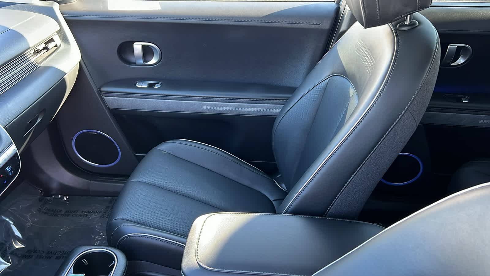 Thumbnail: 2023 Hyundai Ioniq 5 - 12