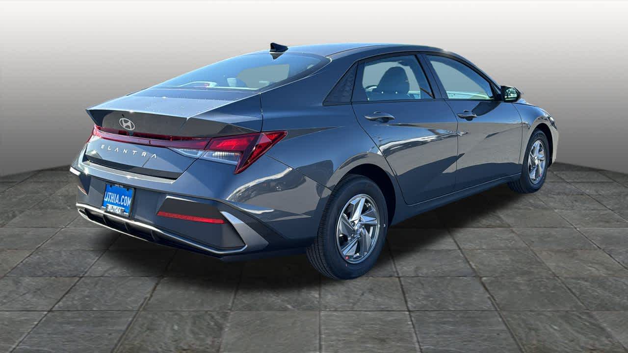 Thumbnail: 2026 Hyundai Elantra - 5