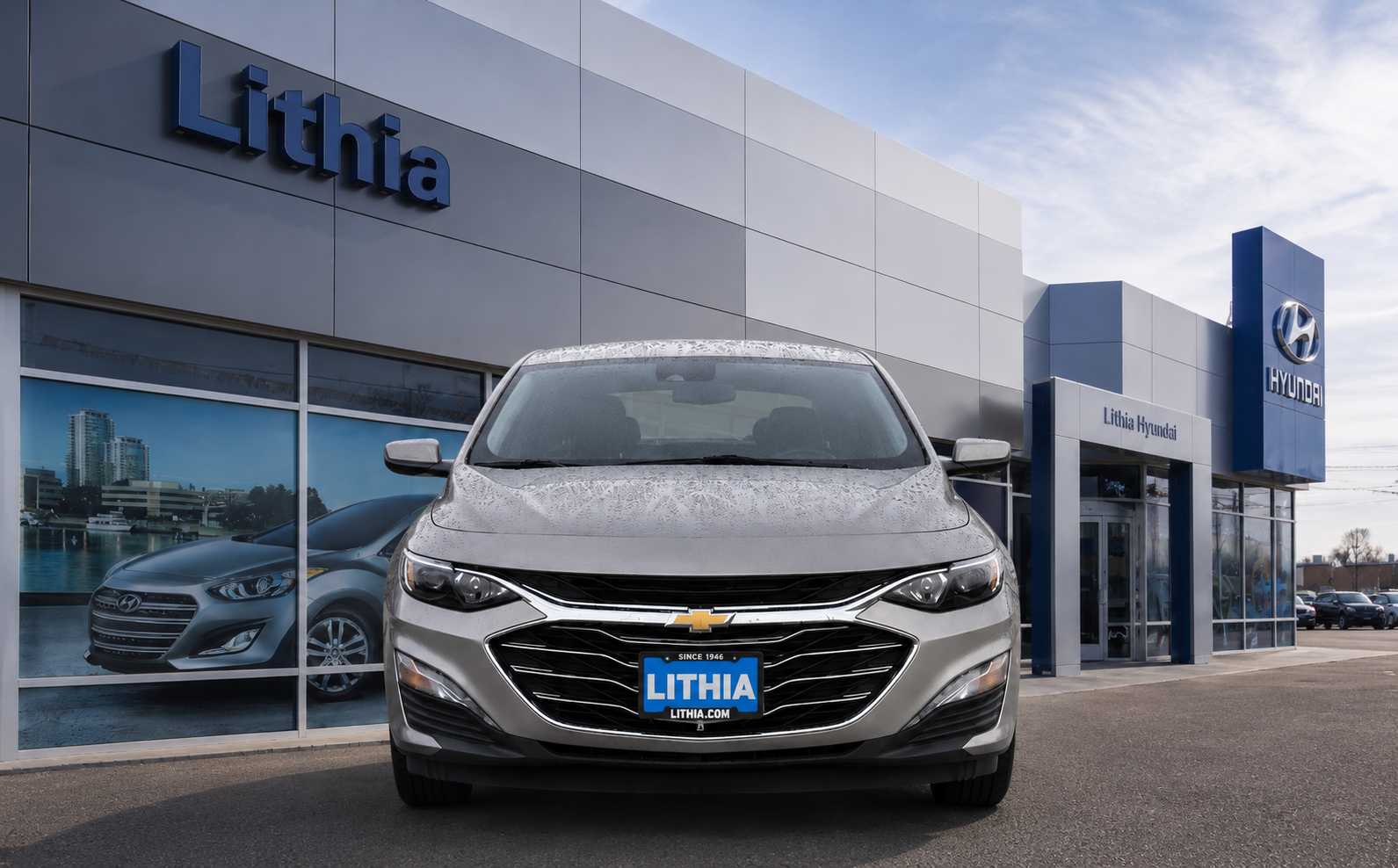 Thumbnail: 2024 Chevrolet Malibu - 2