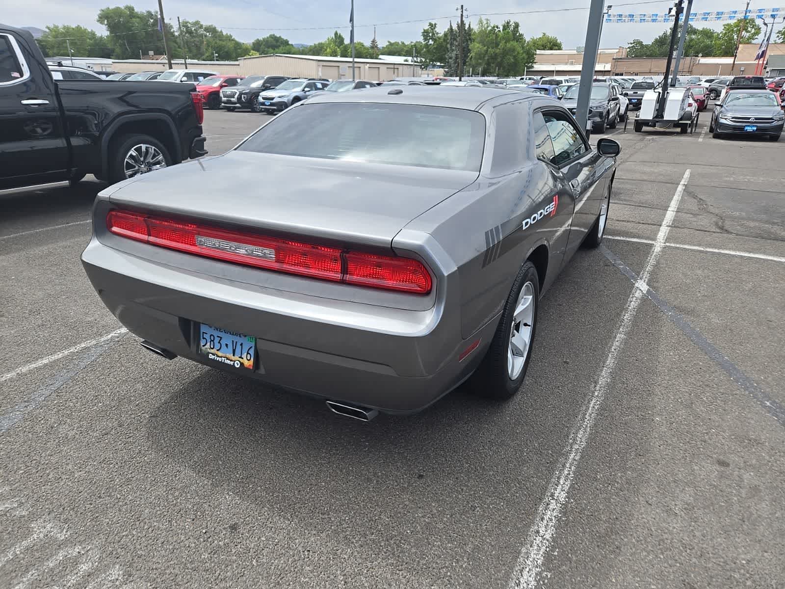 Thumbnail: 2012 Dodge Challenger - 10