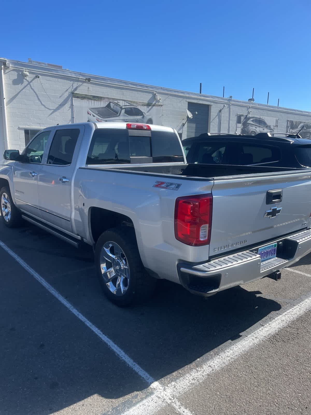Thumbnail: 2017 Chevrolet Silverado 1500 - 3