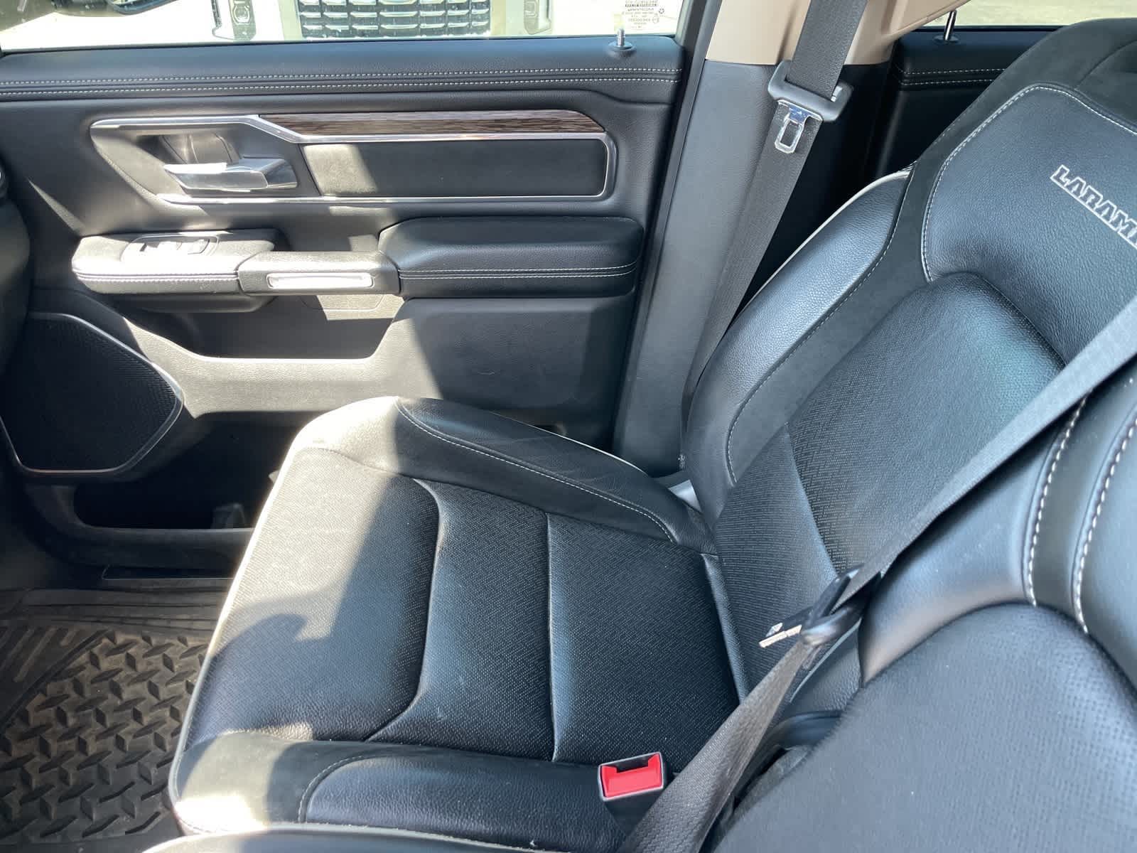 2019 RAM 1500 Laramie 17
