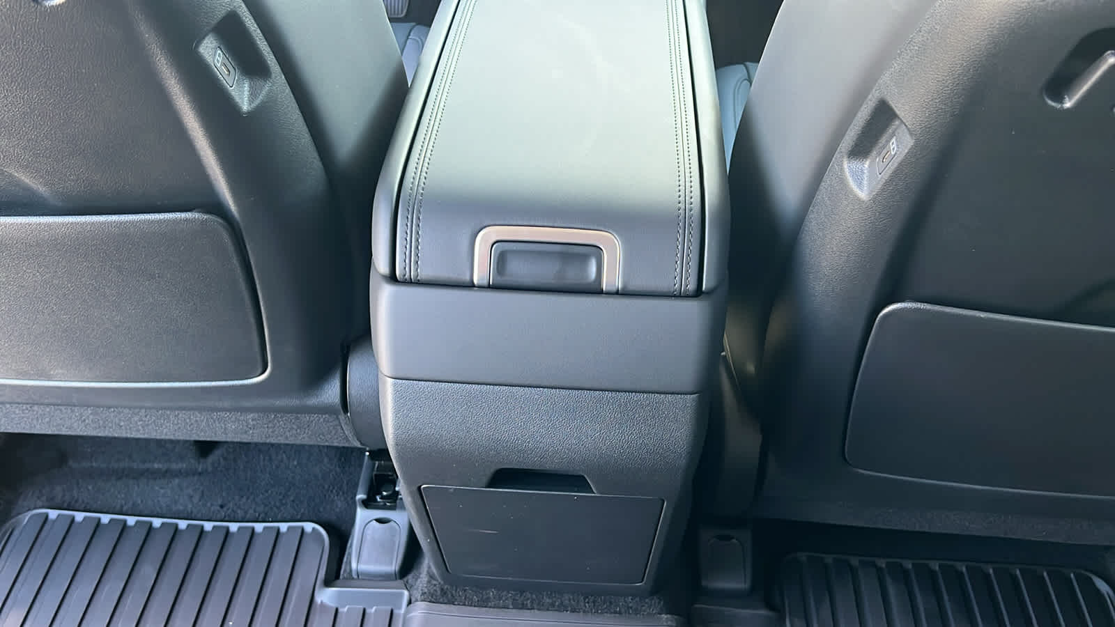 Thumbnail: 2026 Hyundai Santa Fe - 25