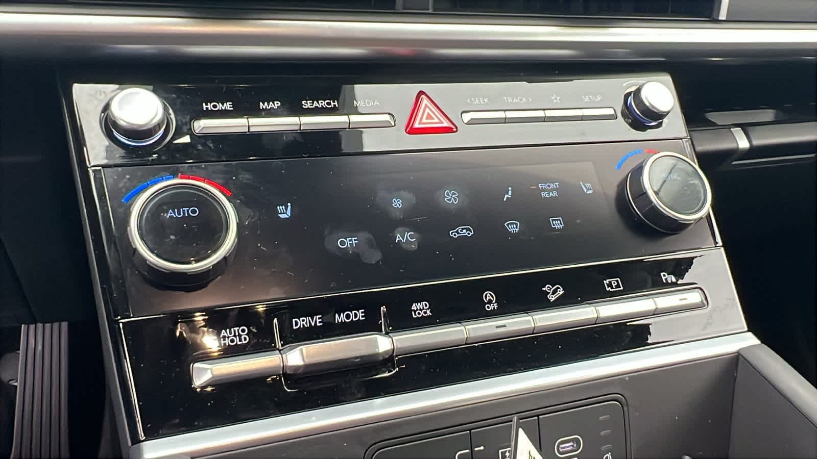 Thumbnail: 2025 Hyundai Santa Fe - 14