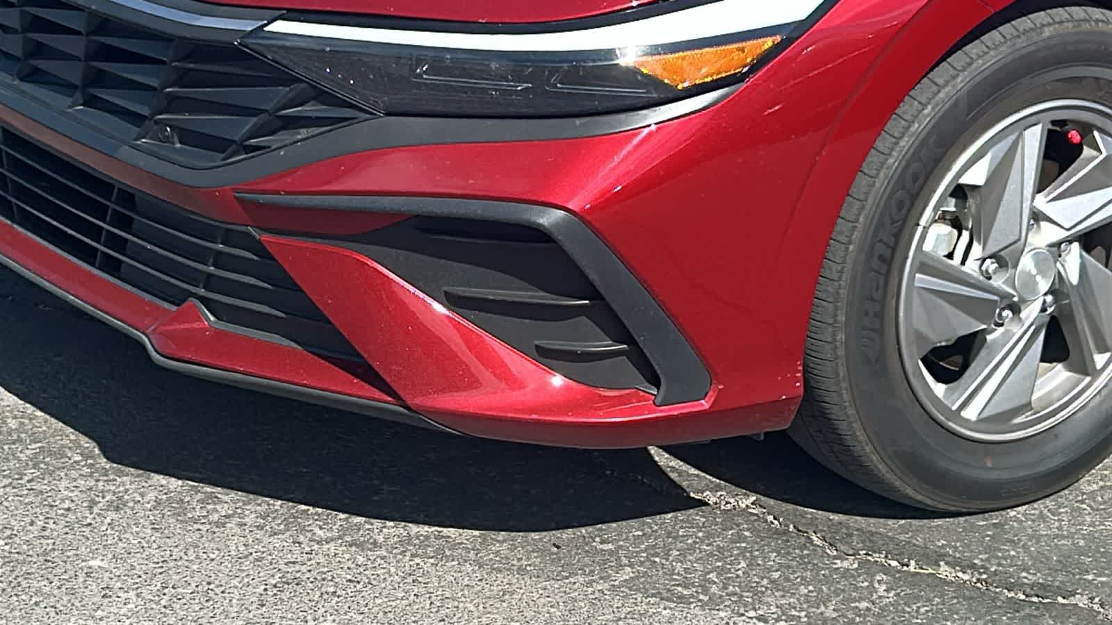 Thumbnail: 2025 Hyundai Elantra - 3