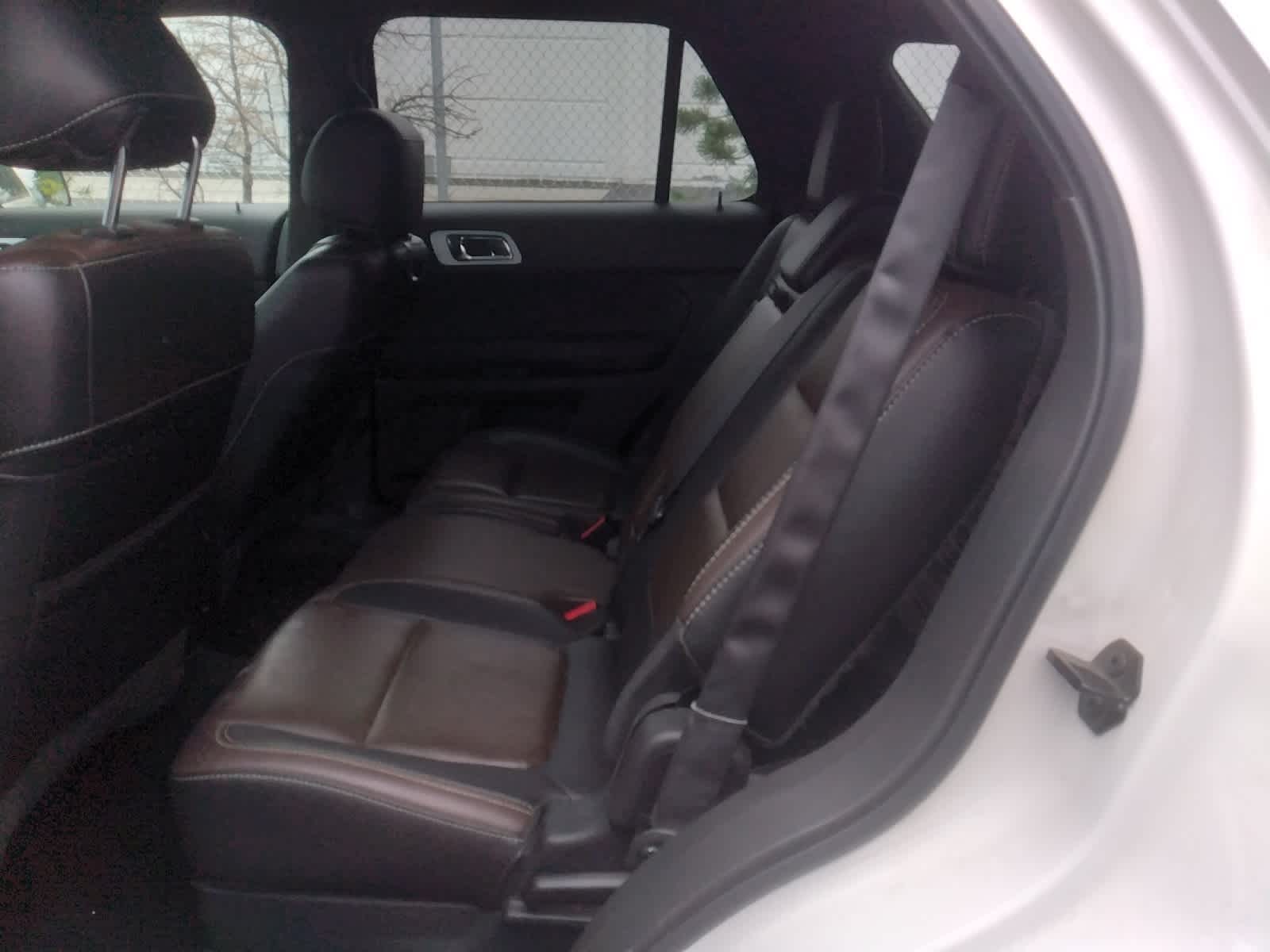 Thumbnail: 2013 Ford Explorer - 14