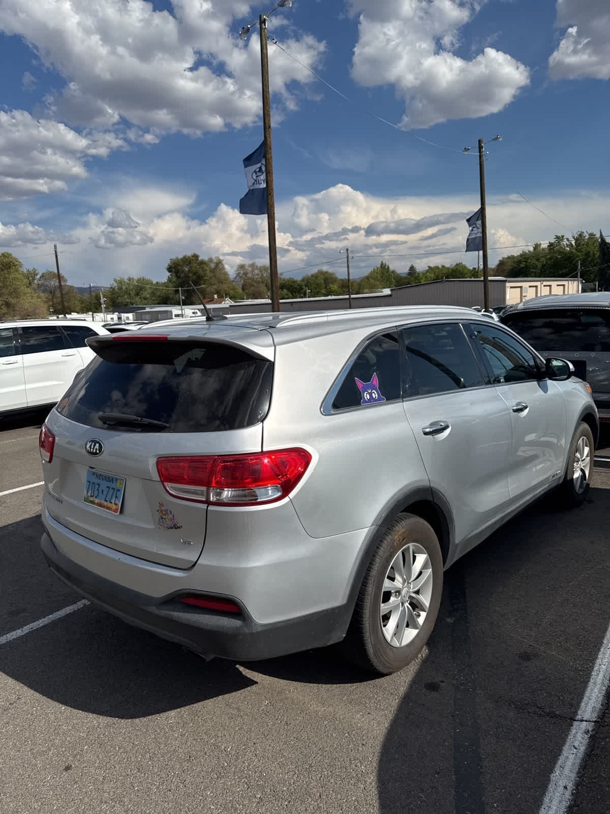 Thumbnail: 2017 Kia Sorento - 24