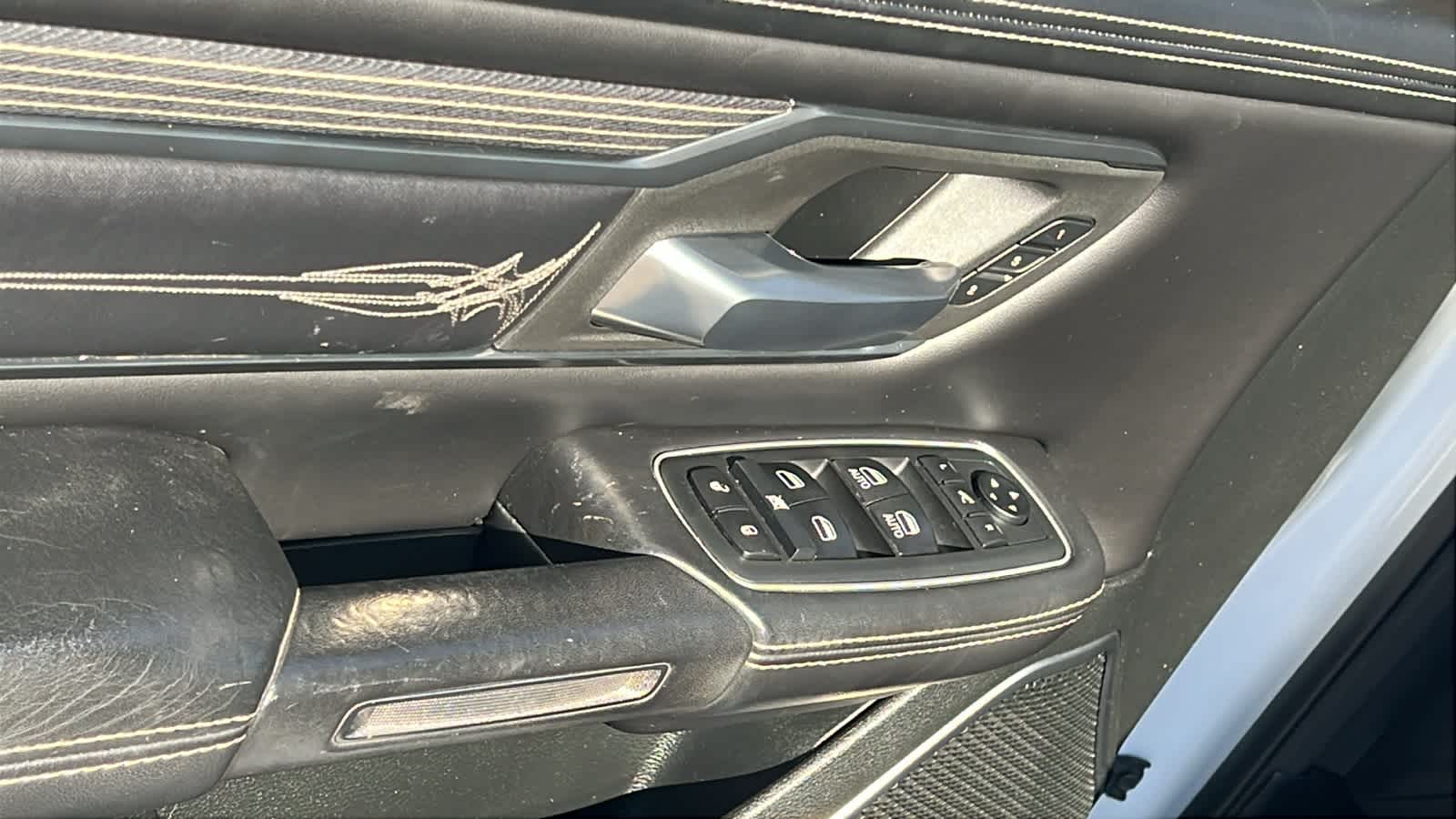 Thumbnail: 2020 RAM 1500 - 22