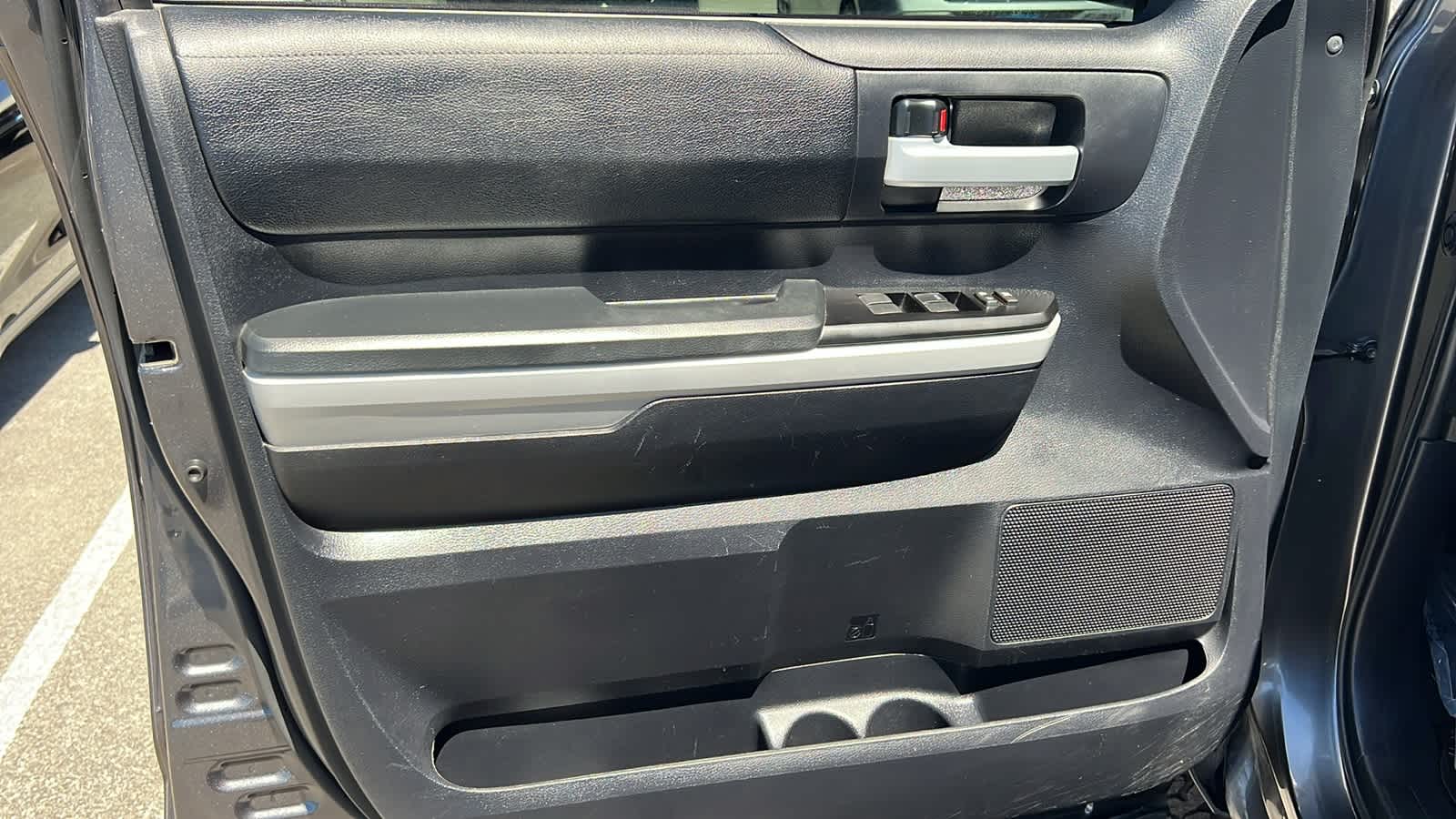 Thumbnail: 2019 Toyota Tundra - 23