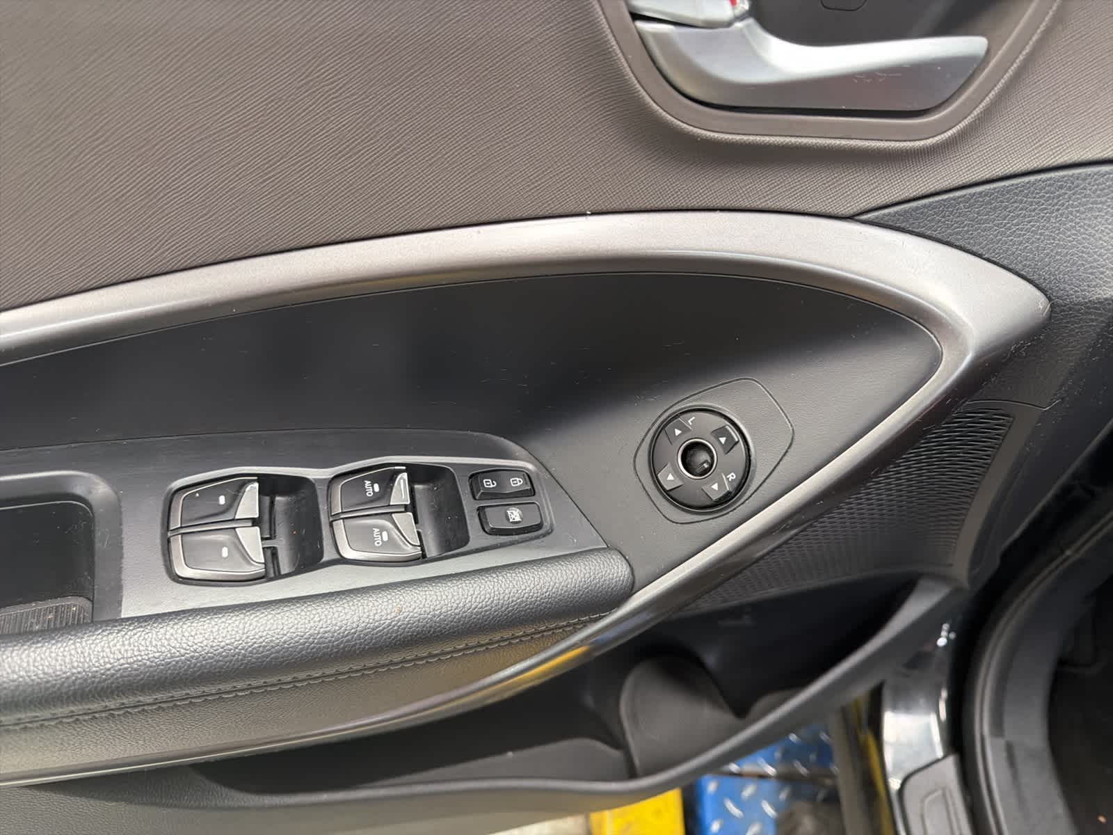 Thumbnail: 2018 Hyundai Santa Fe - 15