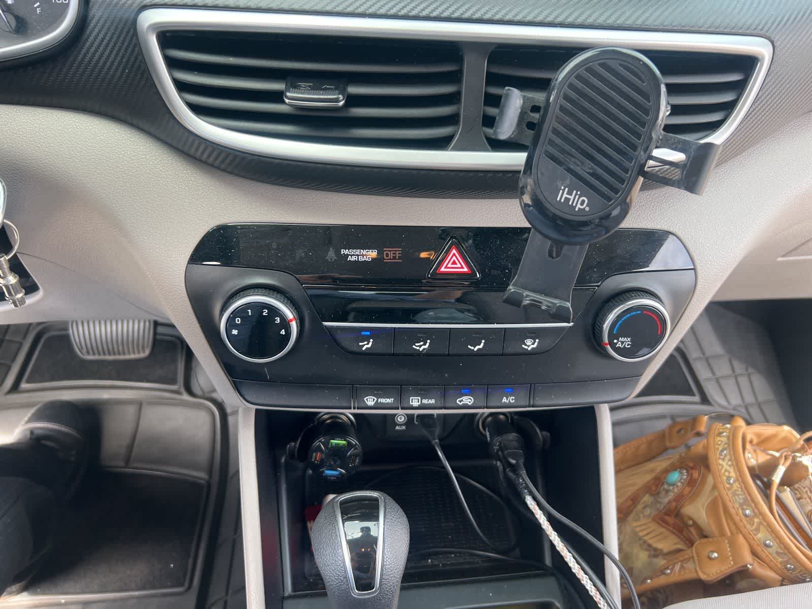 Thumbnail: 2020 Hyundai Tucson - 19