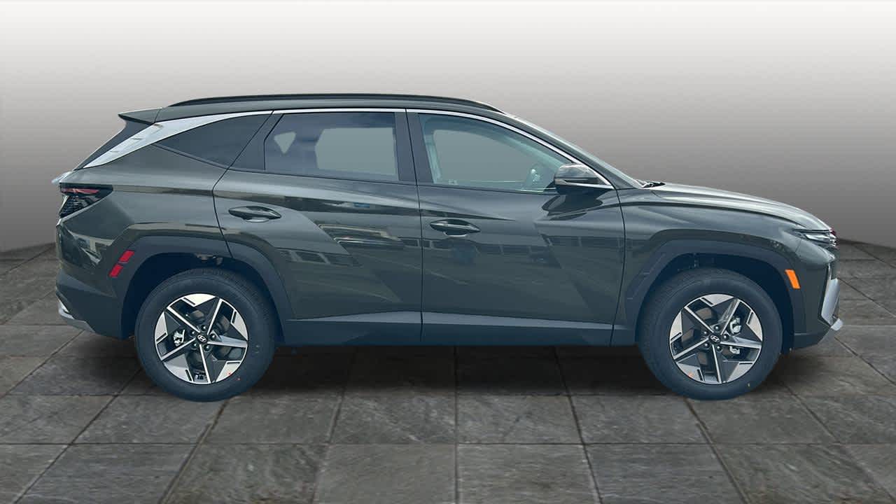 Thumbnail: 2026 Hyundai Tucson - 4
