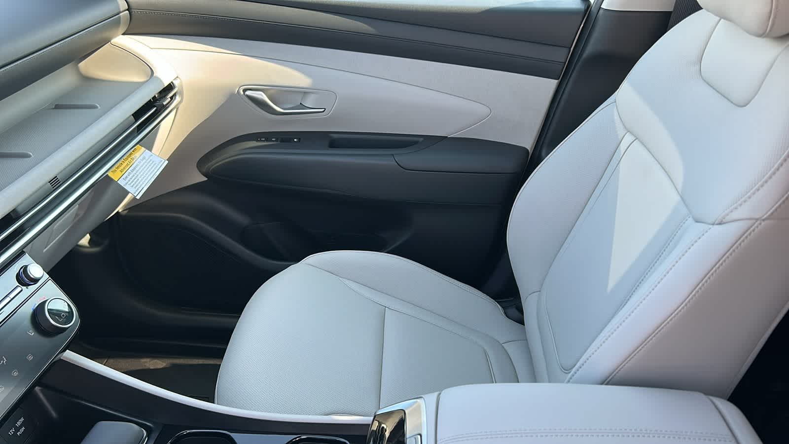 Thumbnail: 2025 Hyundai Tucson - 12