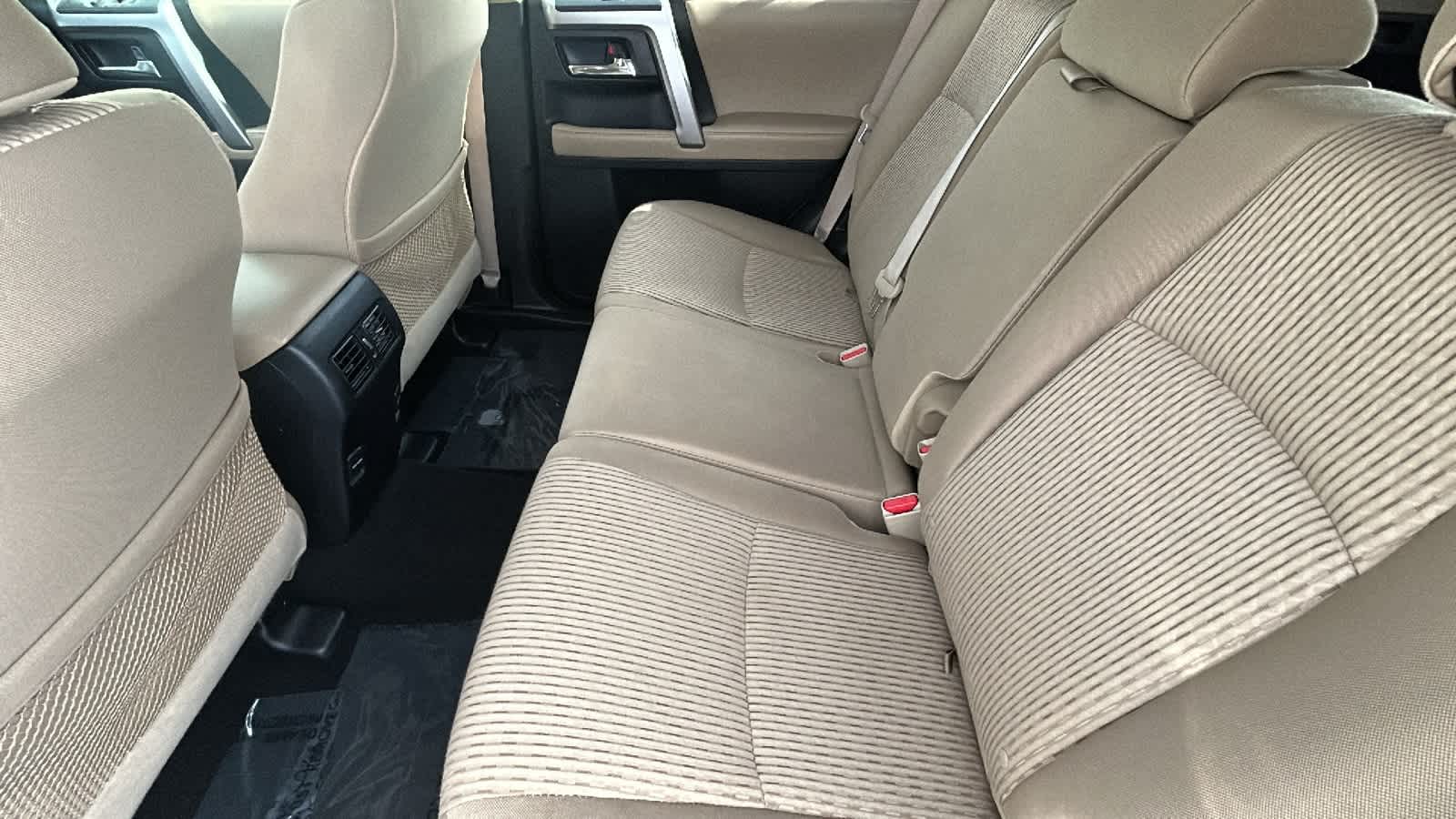 Thumbnail: 2019 Toyota 4Runner - 24