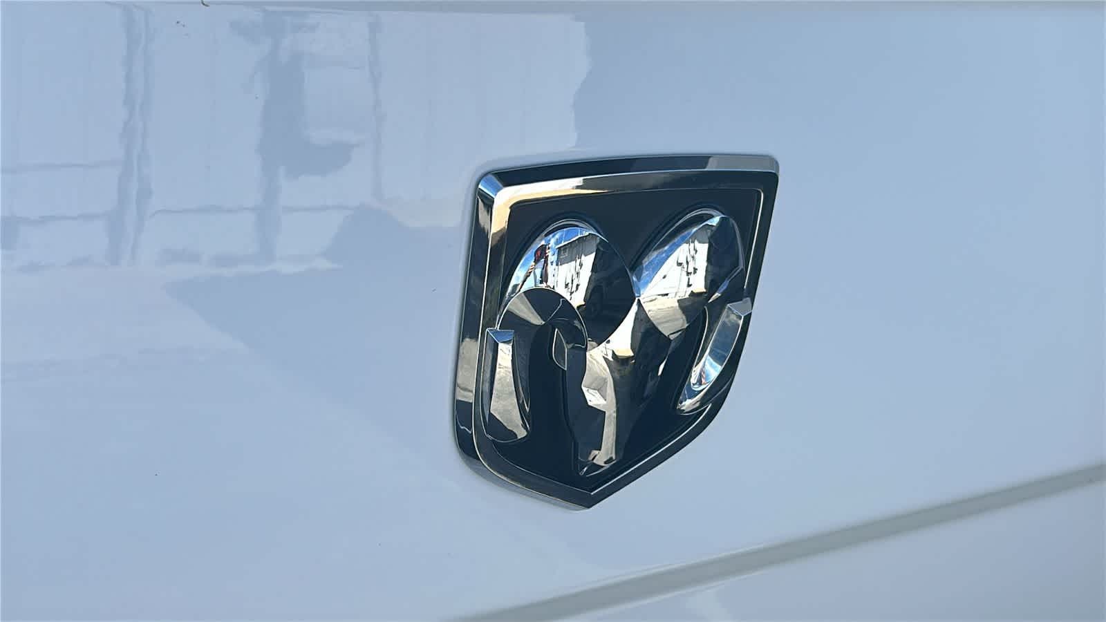 Thumbnail: 2023 RAM 1500 Classic - 11