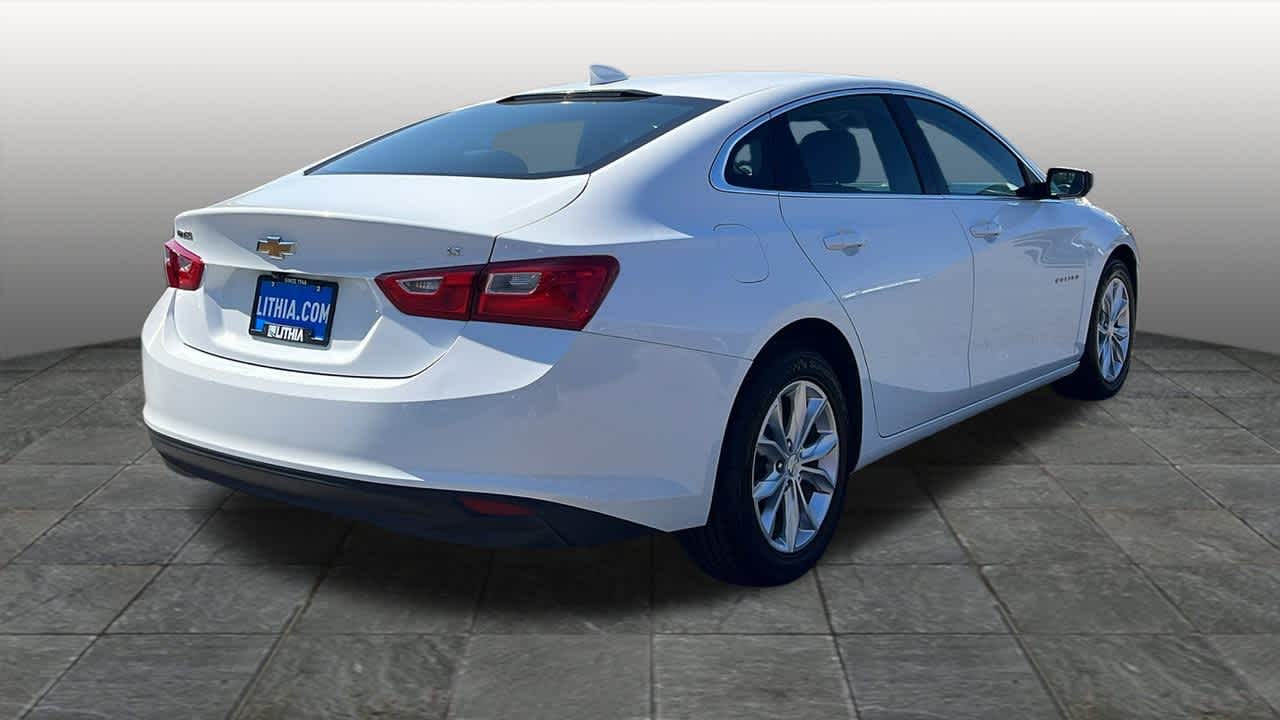 Thumbnail: 2023 Chevrolet Malibu - 5