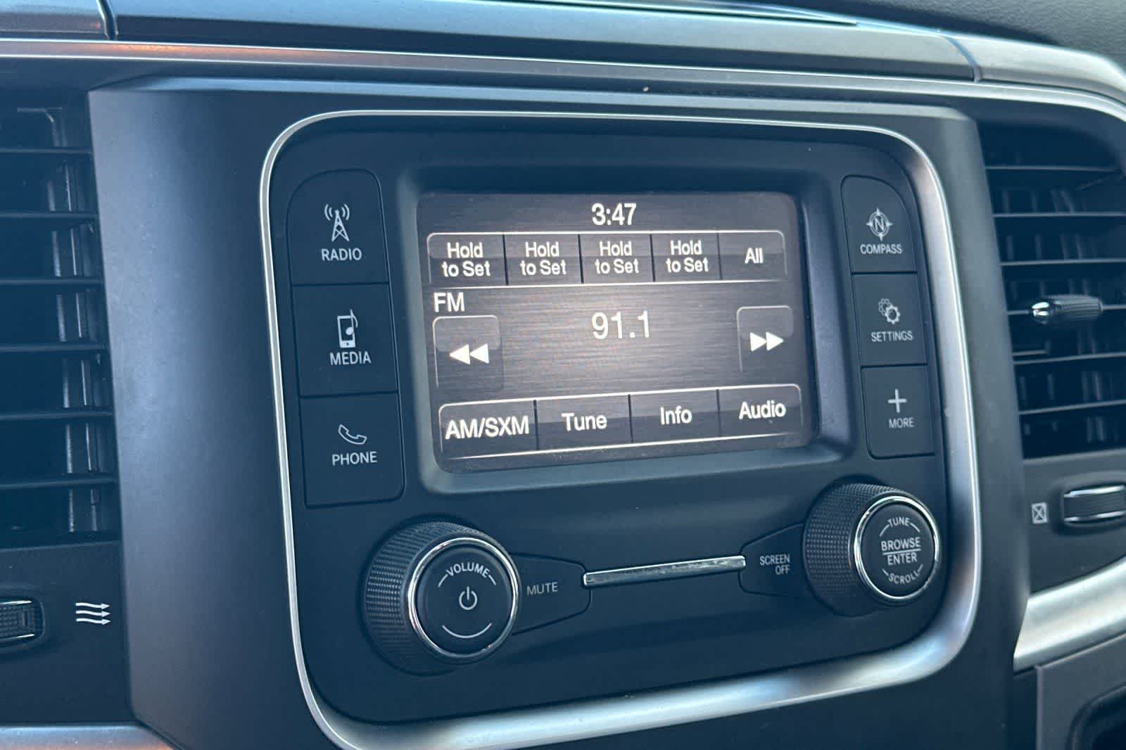 Thumbnail: 2022 RAM 1500 Classic - 25