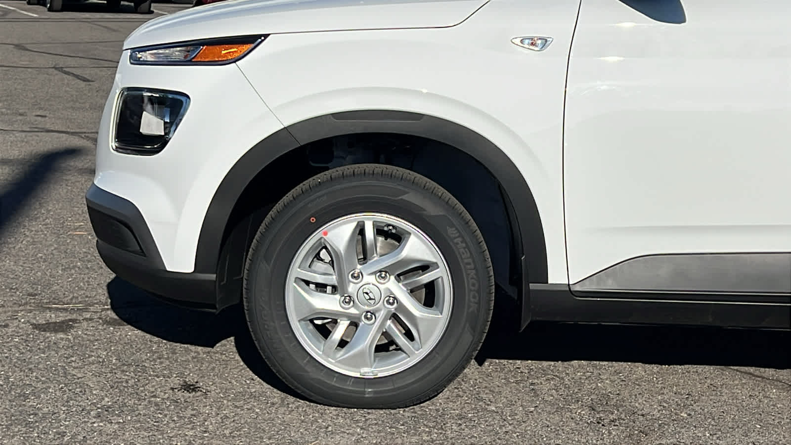 Thumbnail: 2026 Hyundai Venue - 9