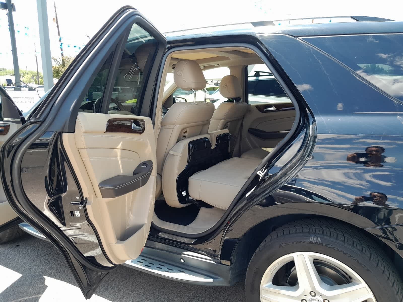2015 Mercedes-Benz M-Class ML 400 11