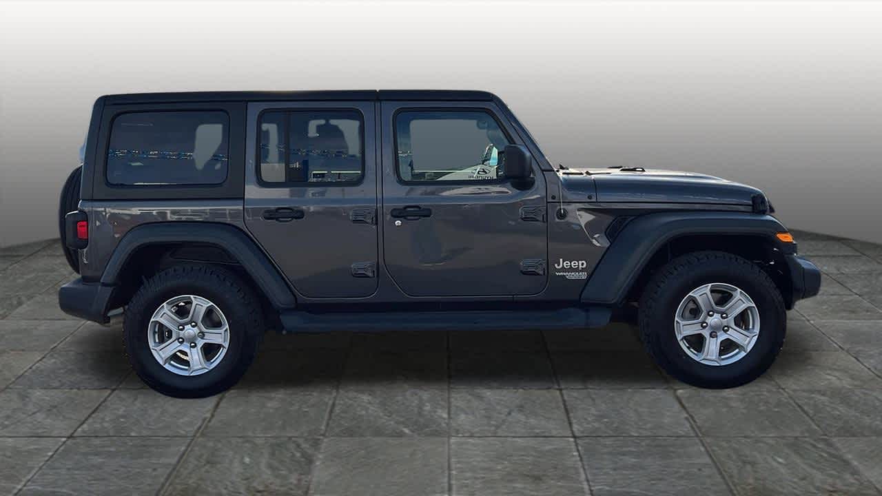 Thumbnail: 2019 Jeep Wrangler - 4