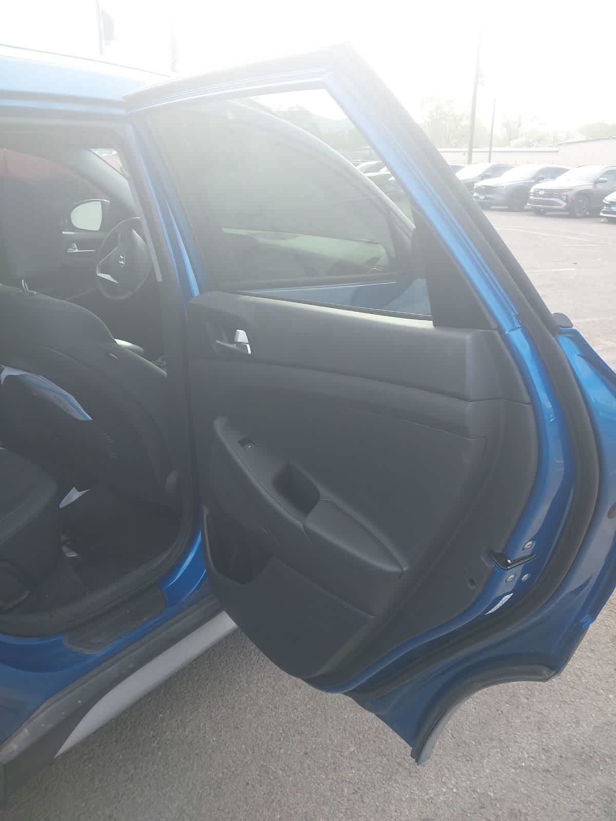 Thumbnail: 2019 Hyundai Tucson - 16