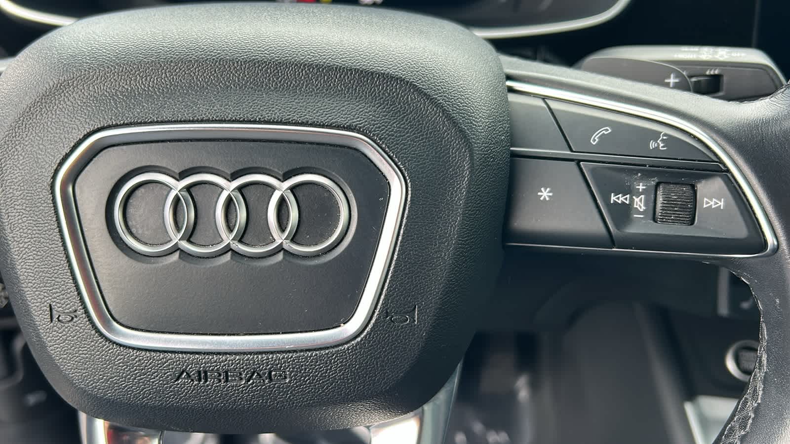 Thumbnail: 2022 Audi Q3 - 20