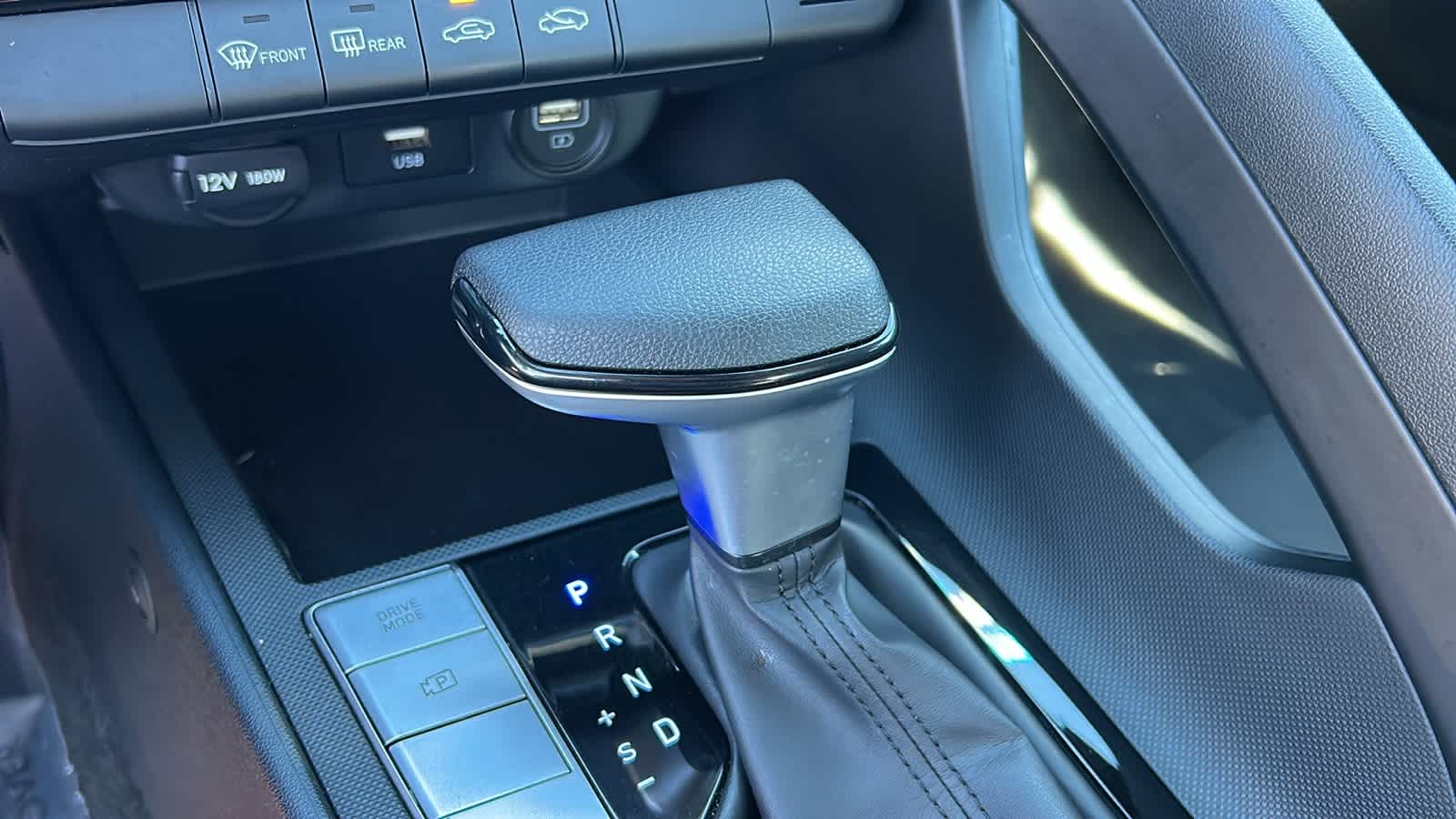 Thumbnail: 2023 Hyundai Elantra - 13