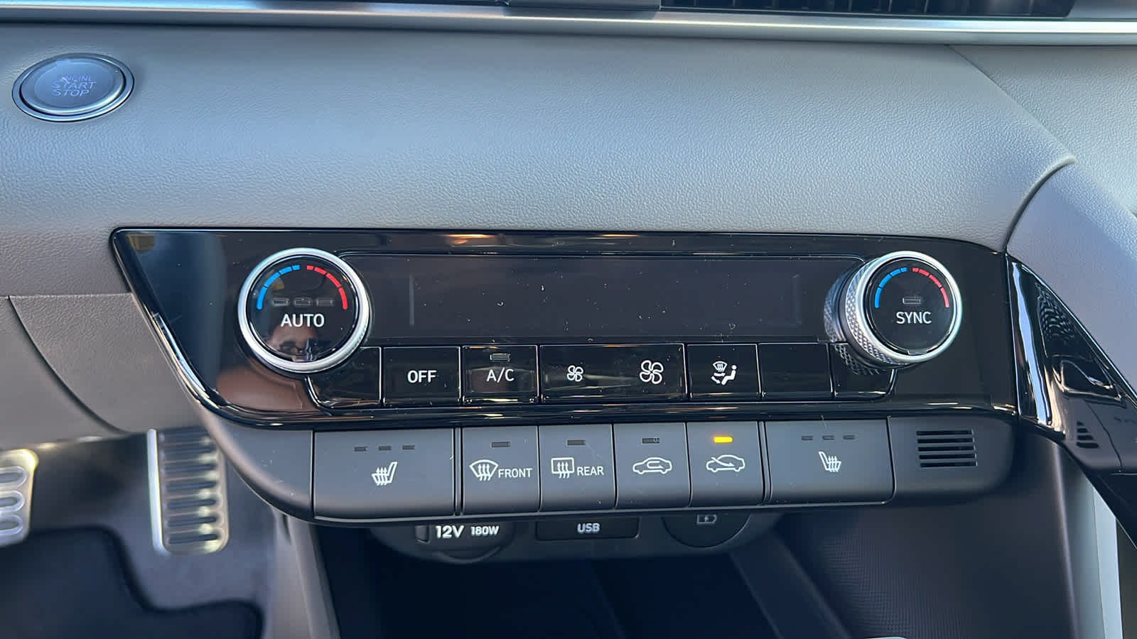 Thumbnail: 2026 Hyundai Elantra - 14