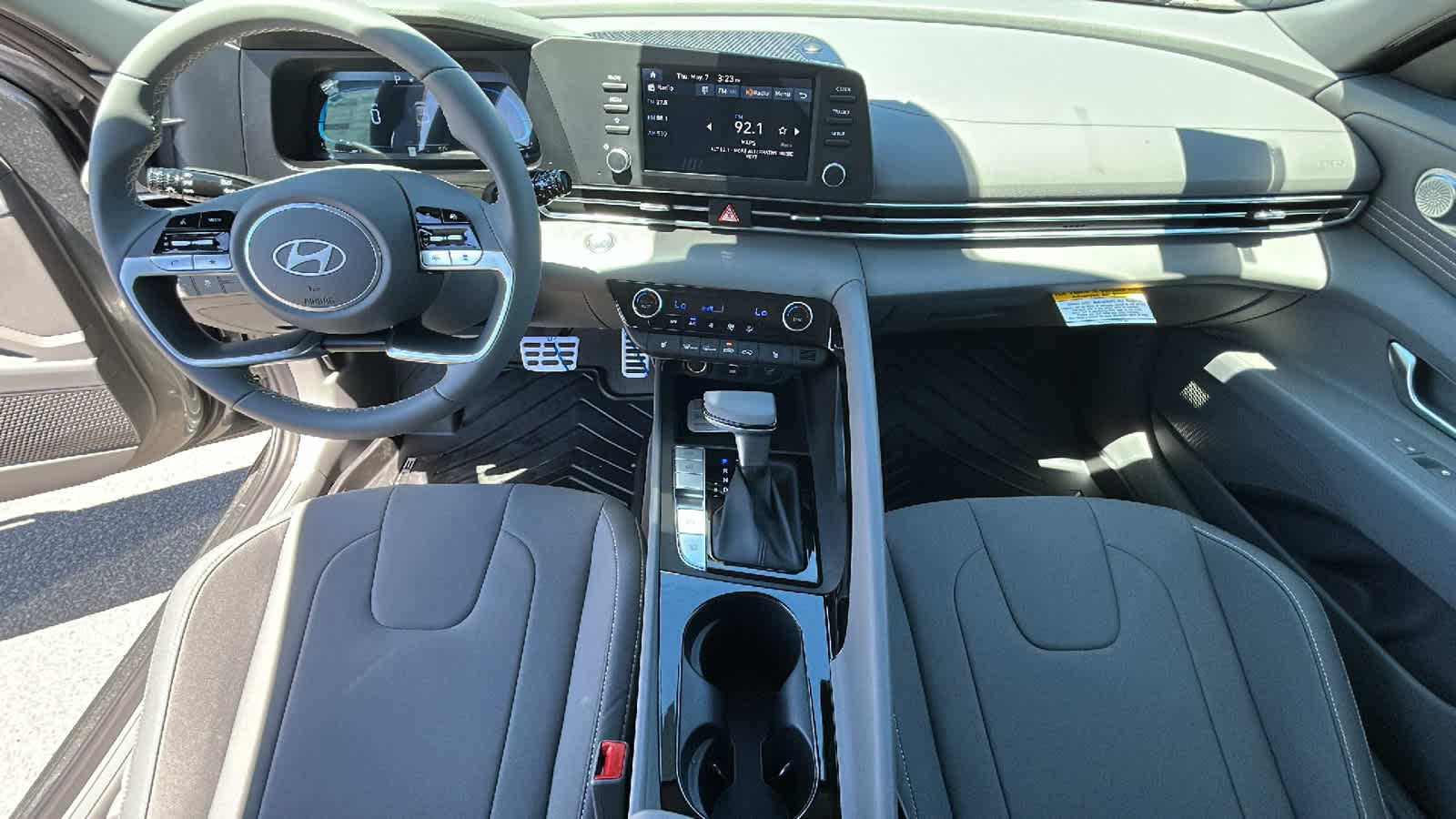 Thumbnail: 2026 Hyundai Elantra - 26