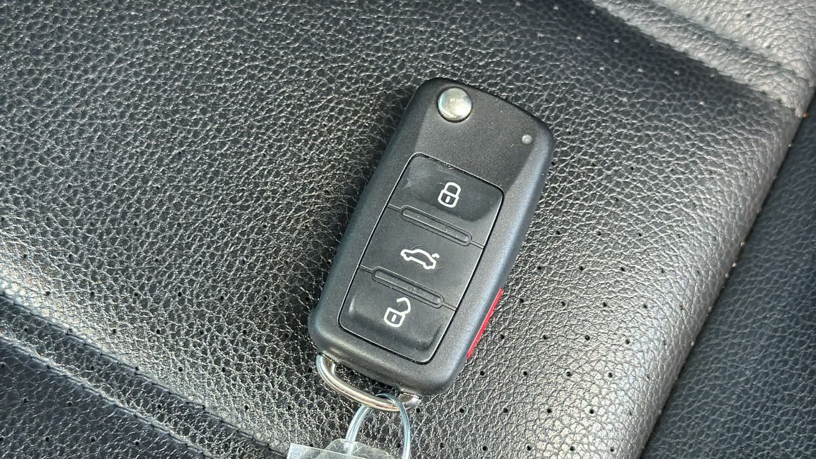 Thumbnail: 2015 Volkswagen Jetta - 29