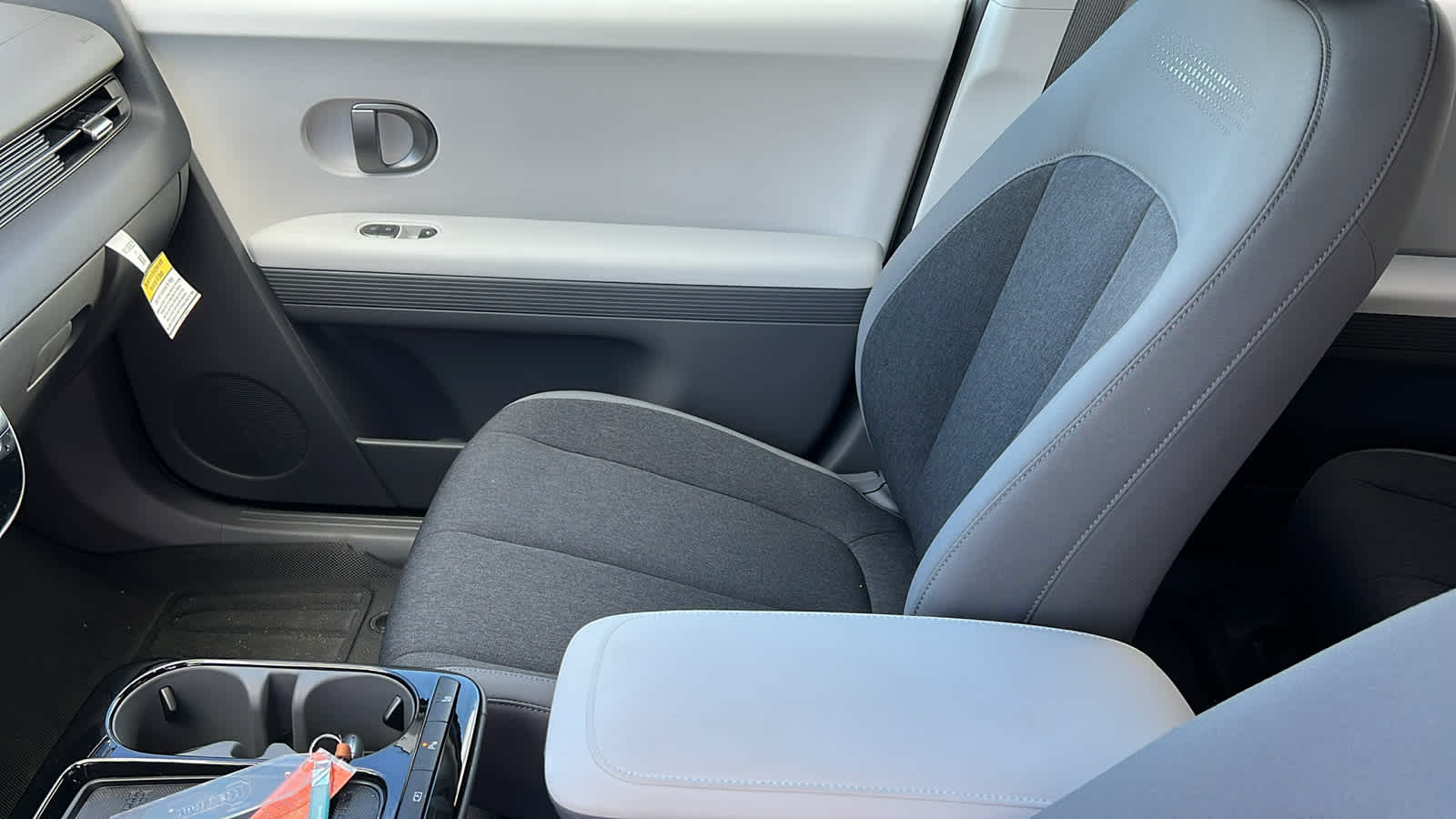 Thumbnail: 2026 Hyundai Ioniq 5 - 12