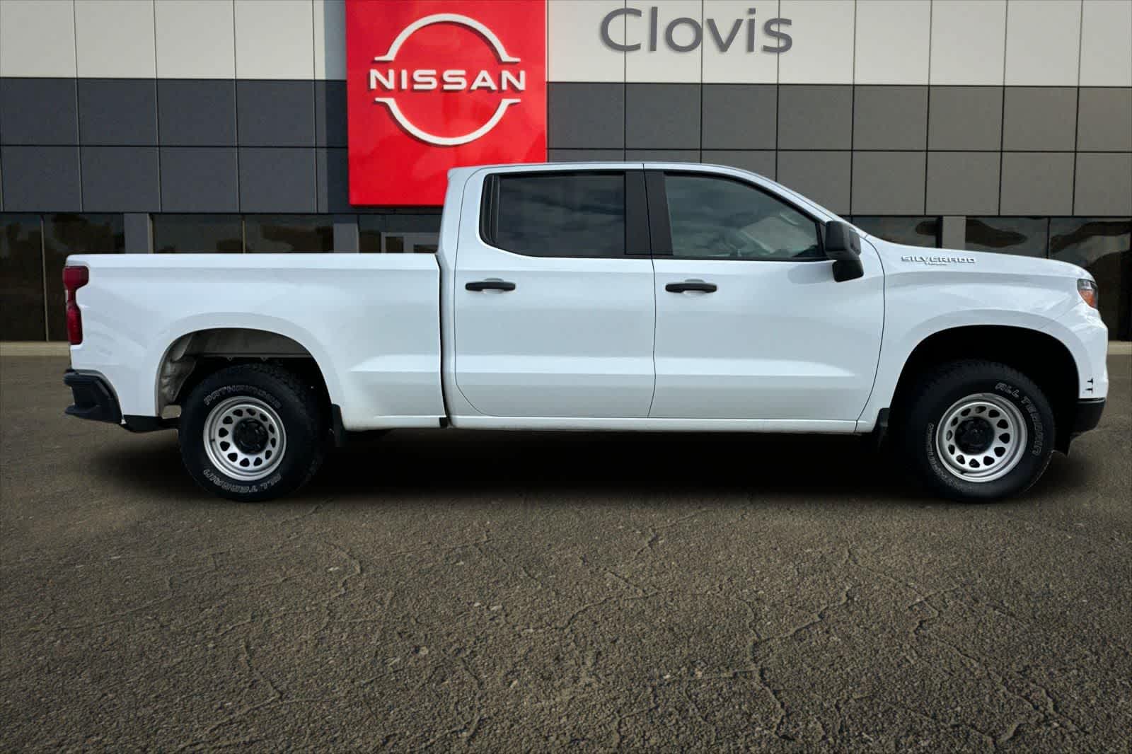 Thumbnail: 2022 Chevrolet Silverado 1500 - 9