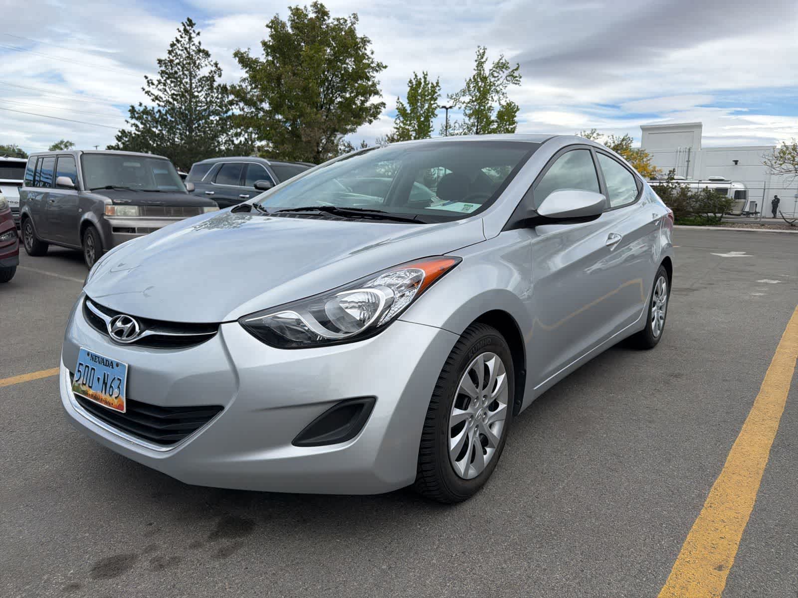 Thumbnail: 2011 Hyundai Elantra - 2