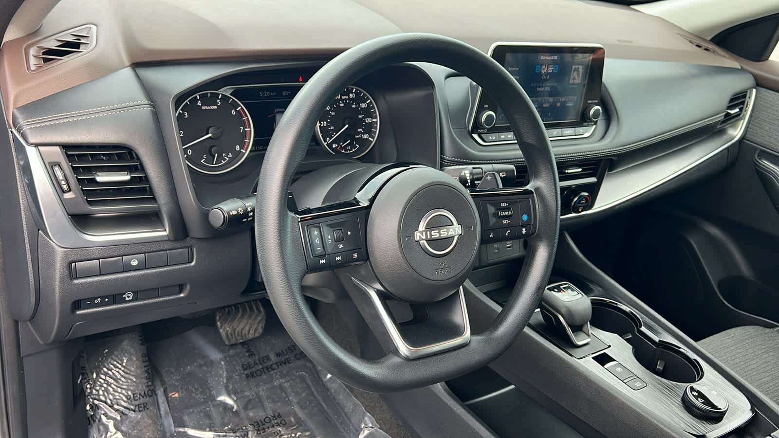 2023 Nissan Rogue SV 10