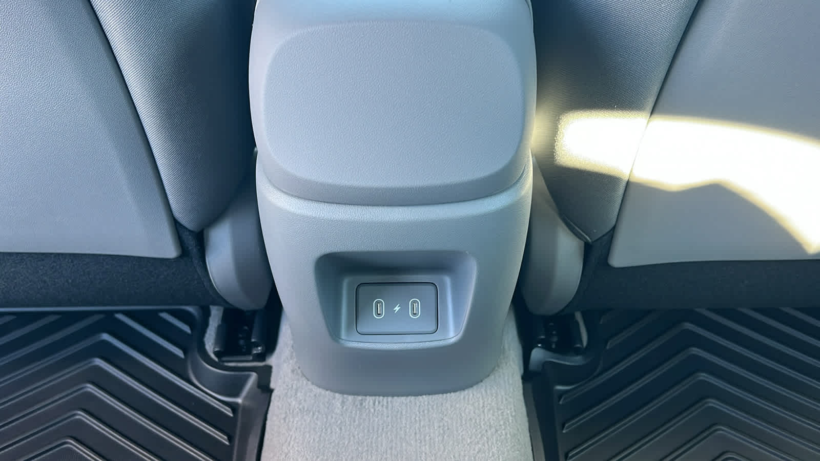 Thumbnail: 2026 Hyundai Elantra - 25