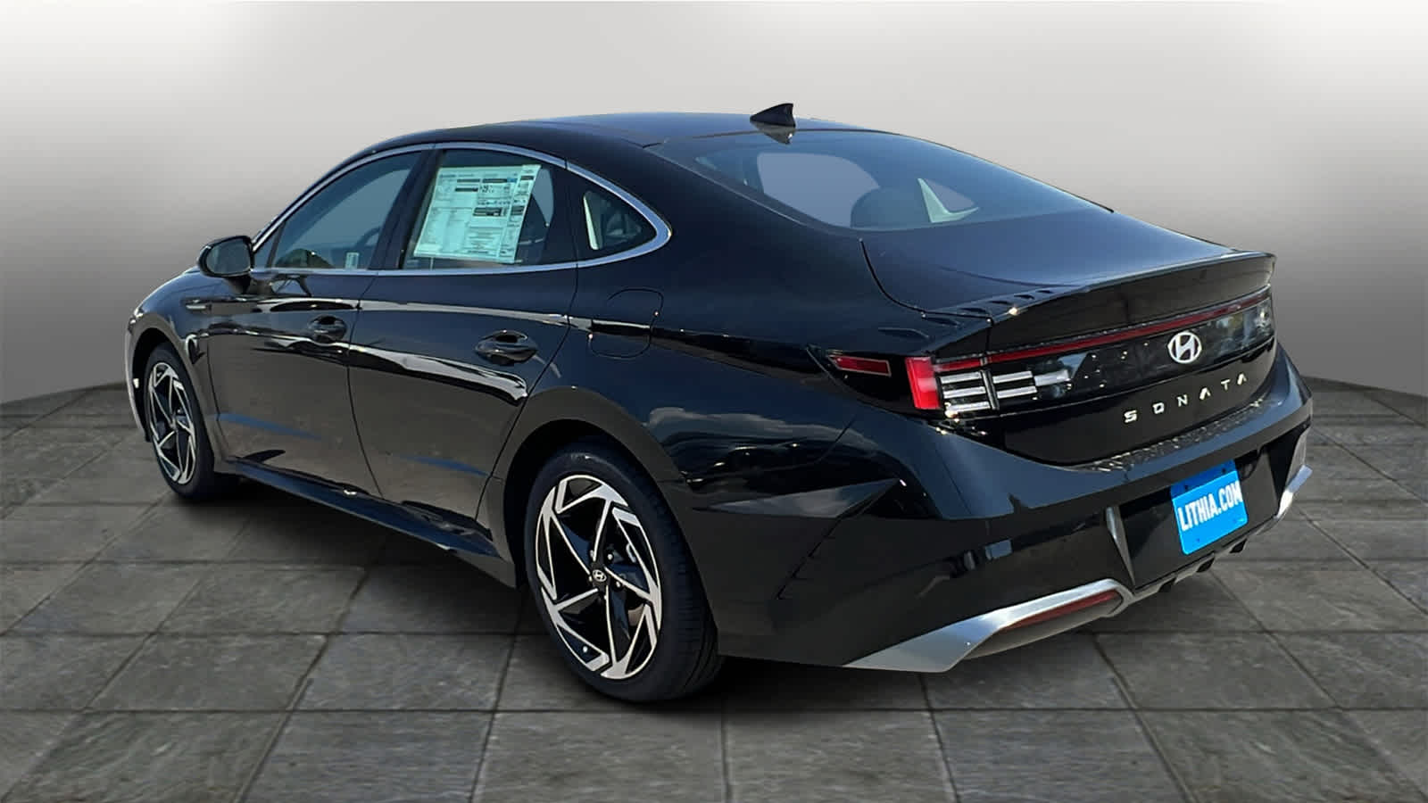 Thumbnail: 2024 Hyundai Sonata - 4