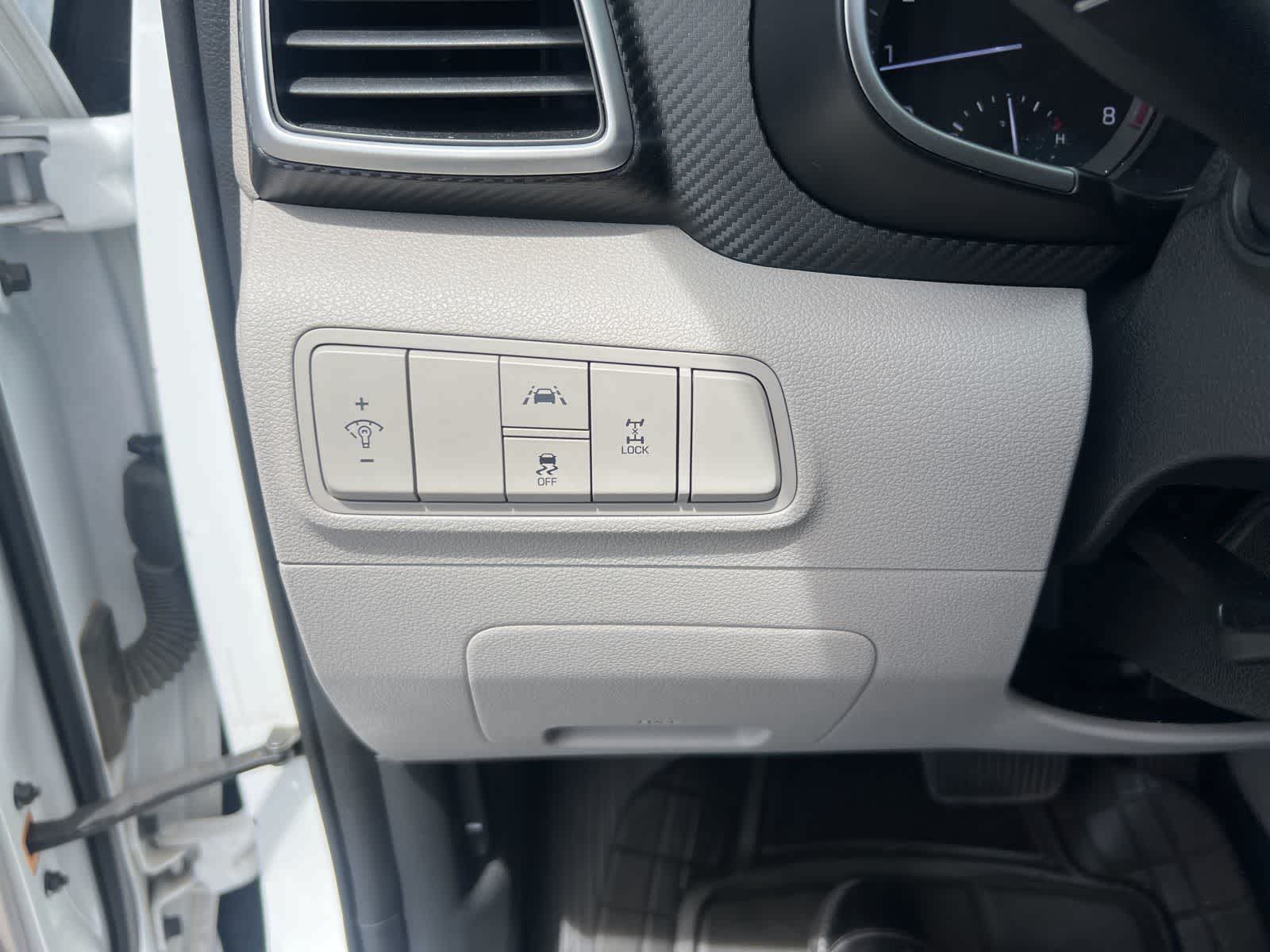 Thumbnail: 2020 Hyundai Tucson - 17