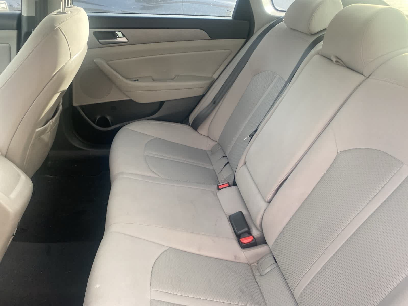 Thumbnail: 2015 Hyundai Sonata - 13