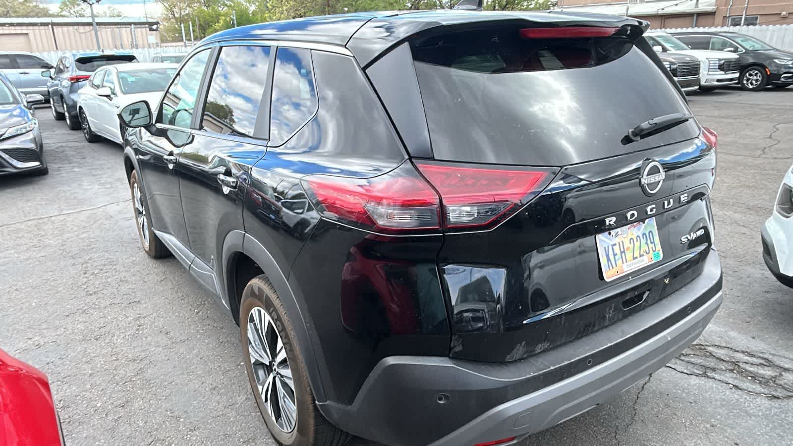 Thumbnail: 2023 Nissan Rogue - 8