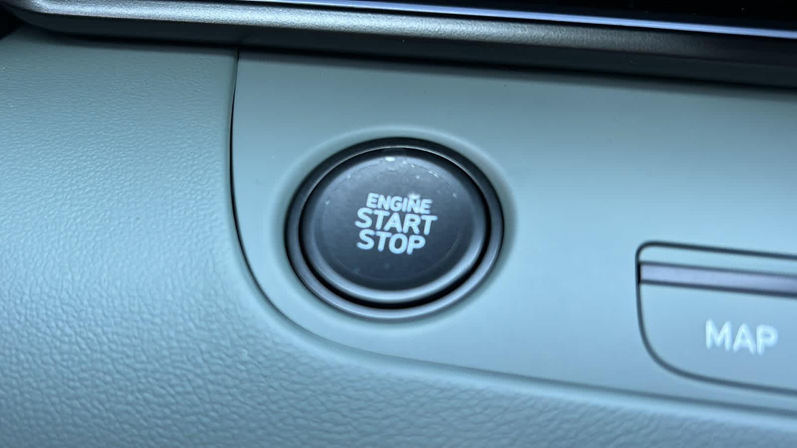 Thumbnail: 2025 Hyundai Elantra - 17