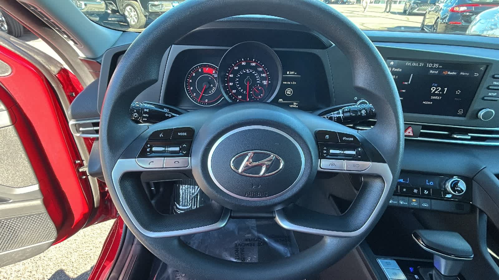 Thumbnail: 2023 Hyundai Elantra - 18