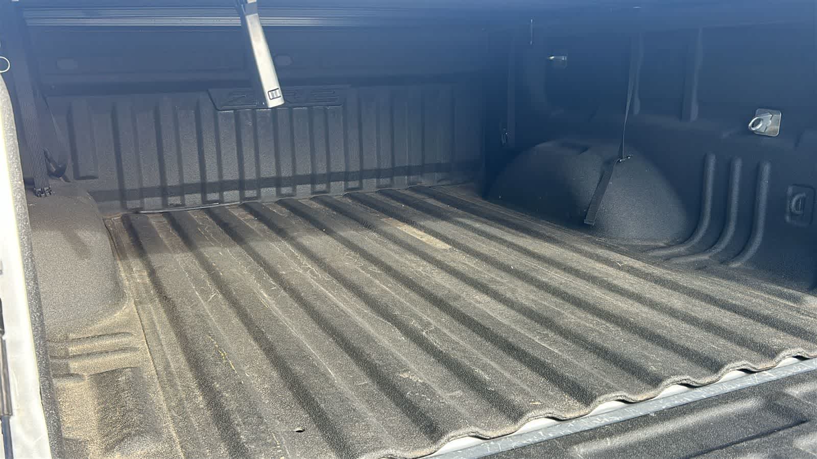 Thumbnail: 2019 Toyota 4Runner - 26