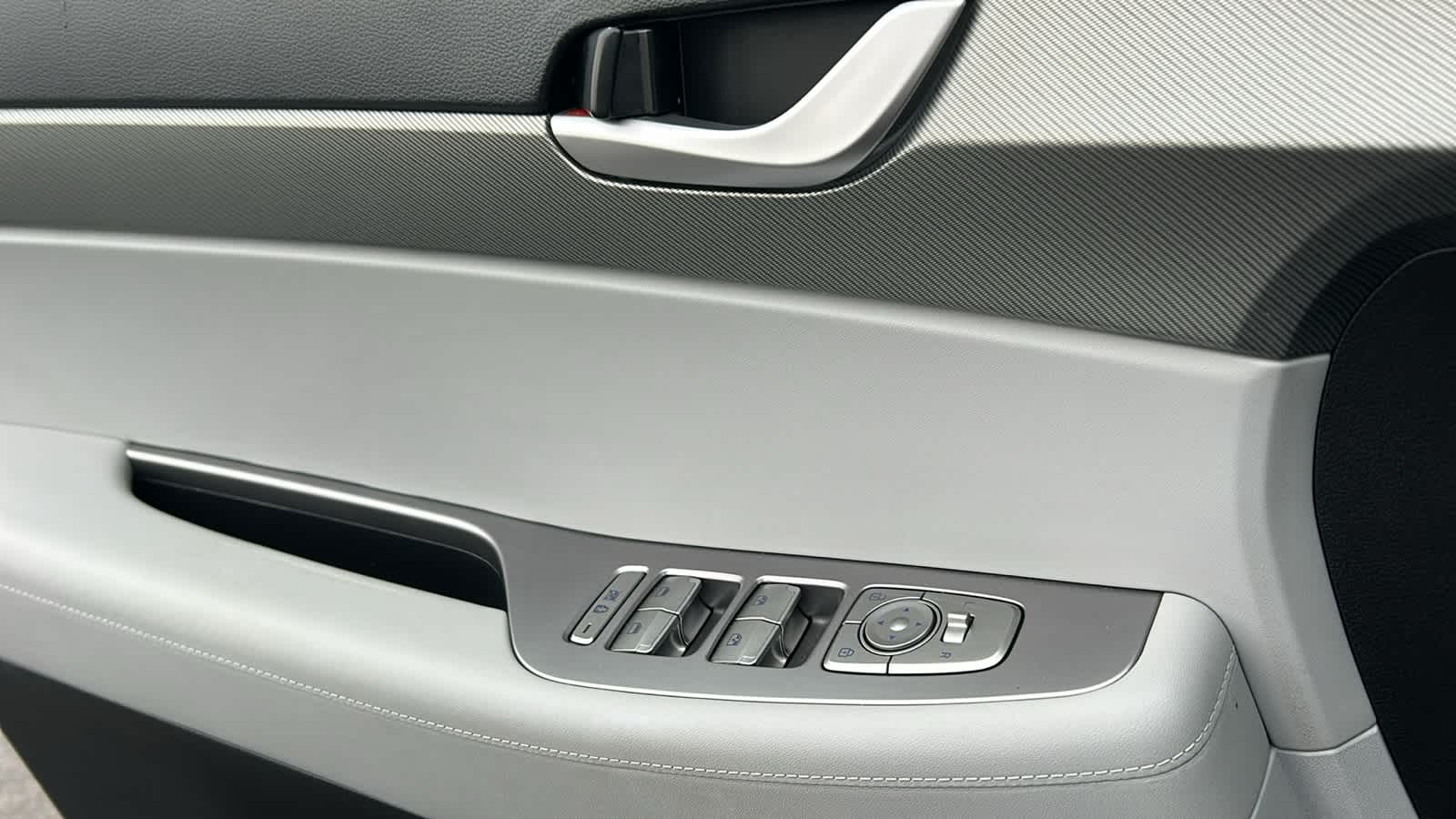 Thumbnail: 2024 Hyundai Palisade - 22