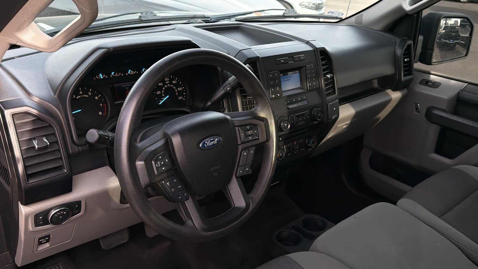 Thumbnail: 2018 Ford F-150 - 10