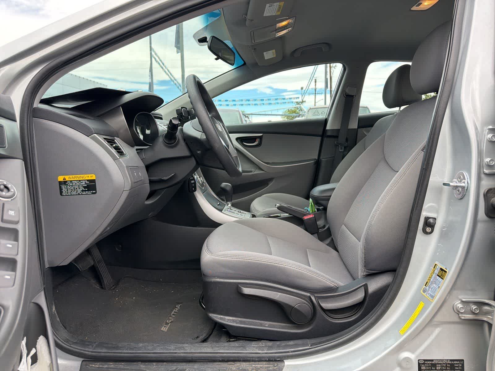 Thumbnail: 2011 Hyundai Elantra - 10