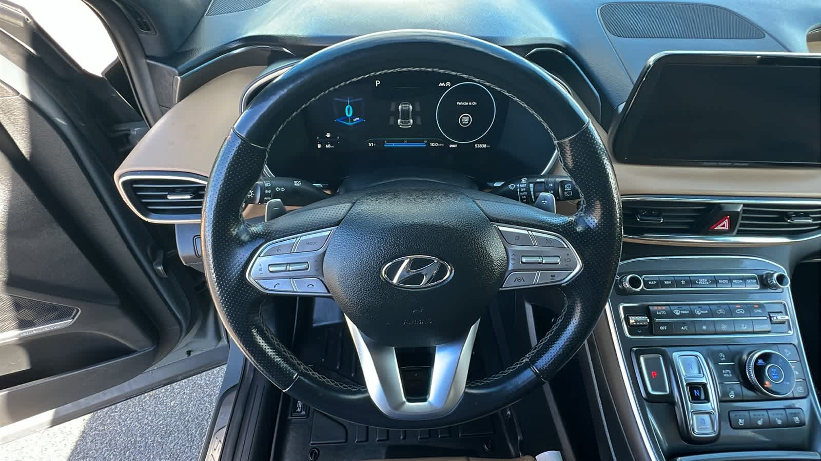 Thumbnail: 2023 Hyundai Santa Fe - 18