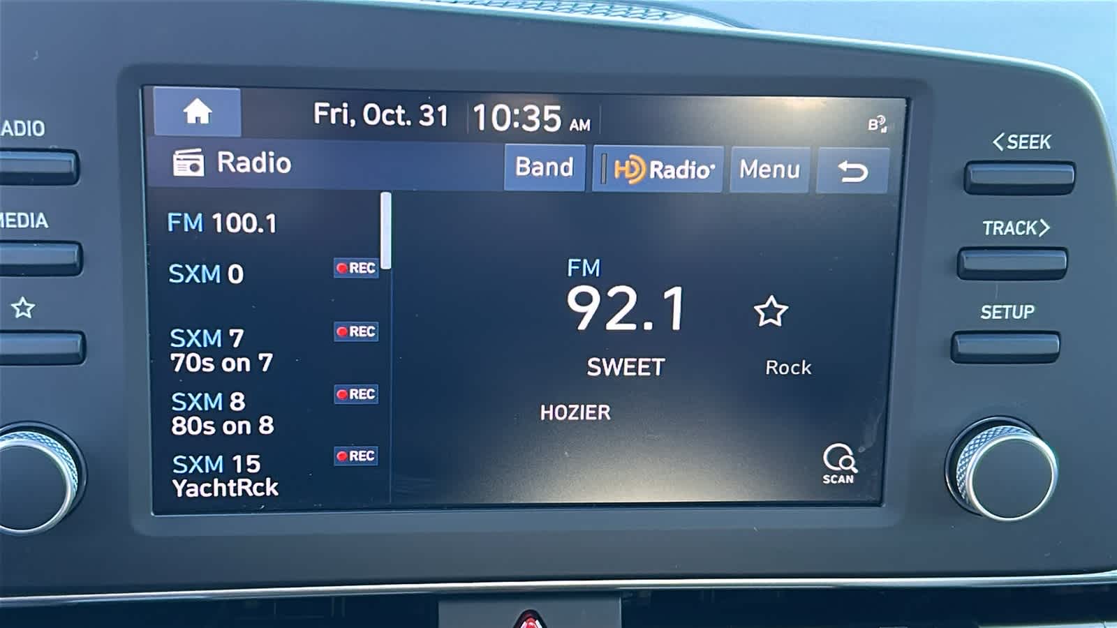 Thumbnail: 2023 Hyundai Elantra - 15