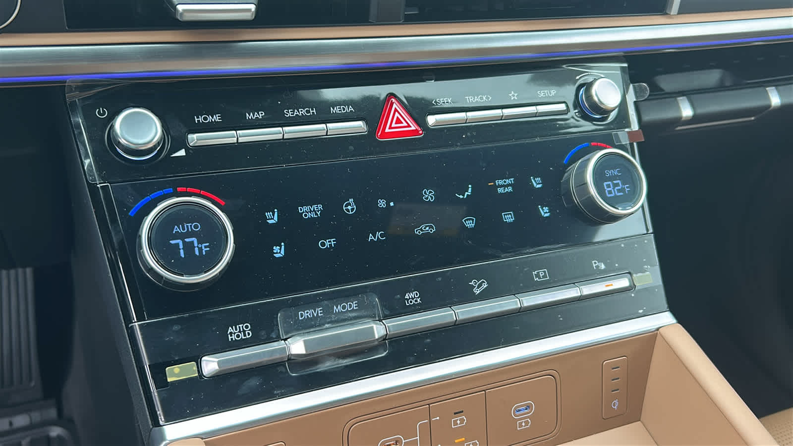 Thumbnail: 2026 Hyundai Santa Fe - 14