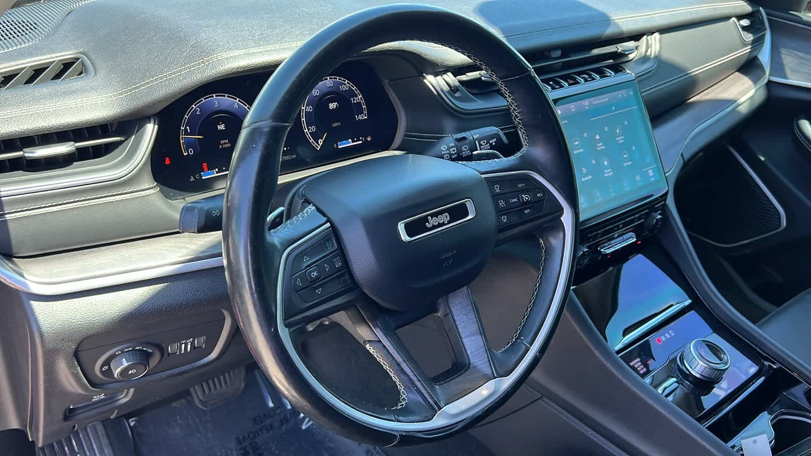 Thumbnail: 2021 Jeep Grand Cherokee L - 10